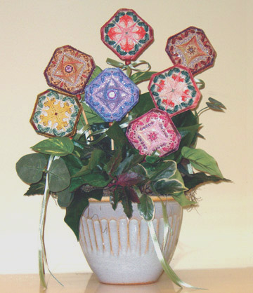 A Pot of Flowers -- click to see the pattern information