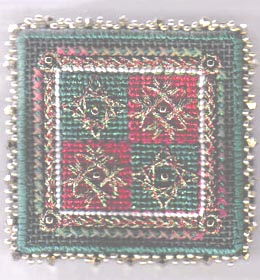 Two Vineyard Holiday Quilt Patch Pins - click for more details